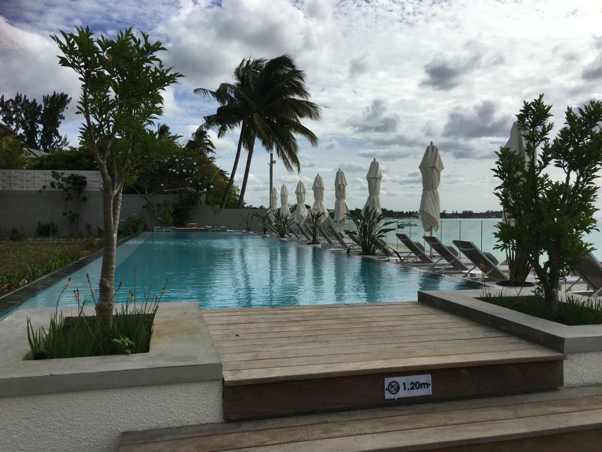 Obiches Luxury Beachfront Apartment Trou-Aux-Biches Zewnętrze zdjęcie