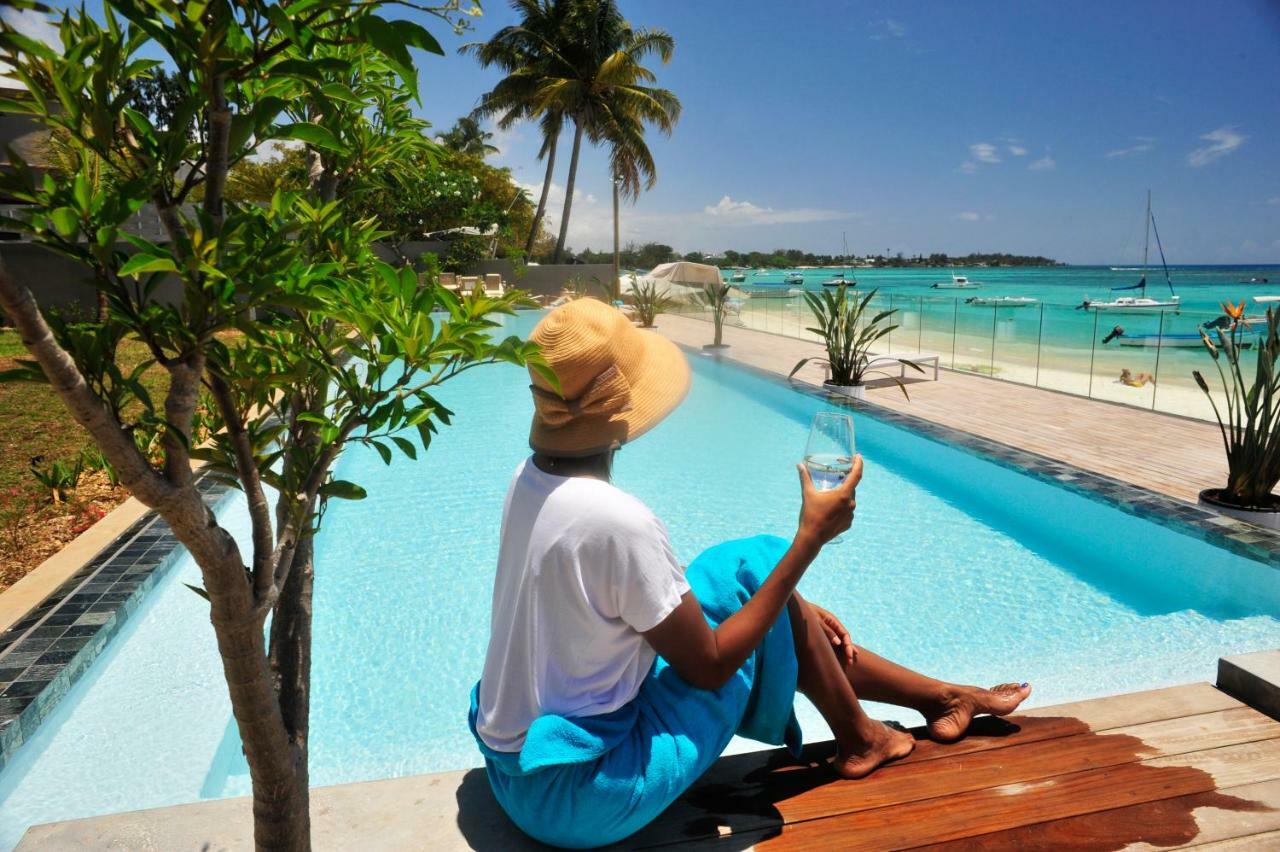 Obiches Luxury Beachfront Apartment Trou-Aux-Biches Zewnętrze zdjęcie