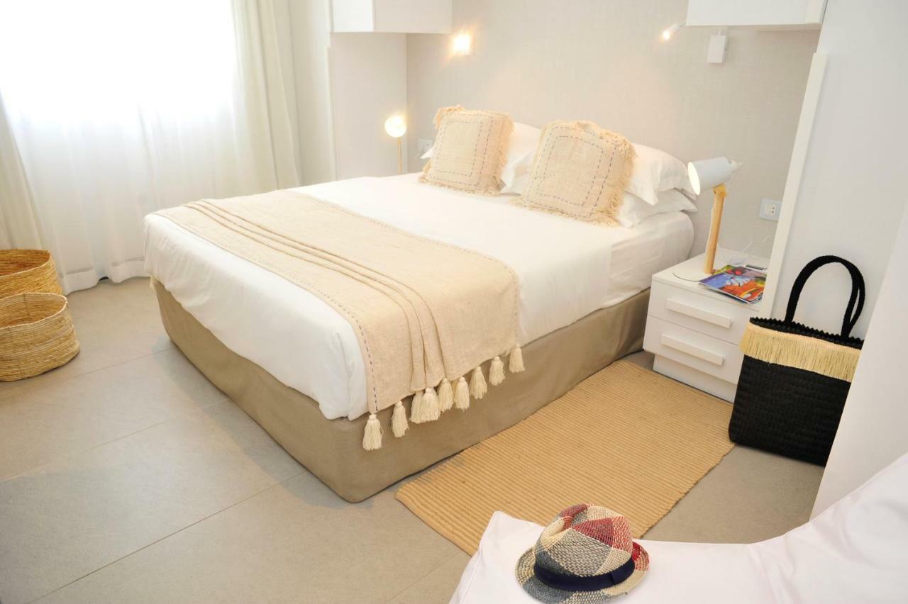 Obiches Luxury Beachfront Apartment Trou-Aux-Biches Zewnętrze zdjęcie