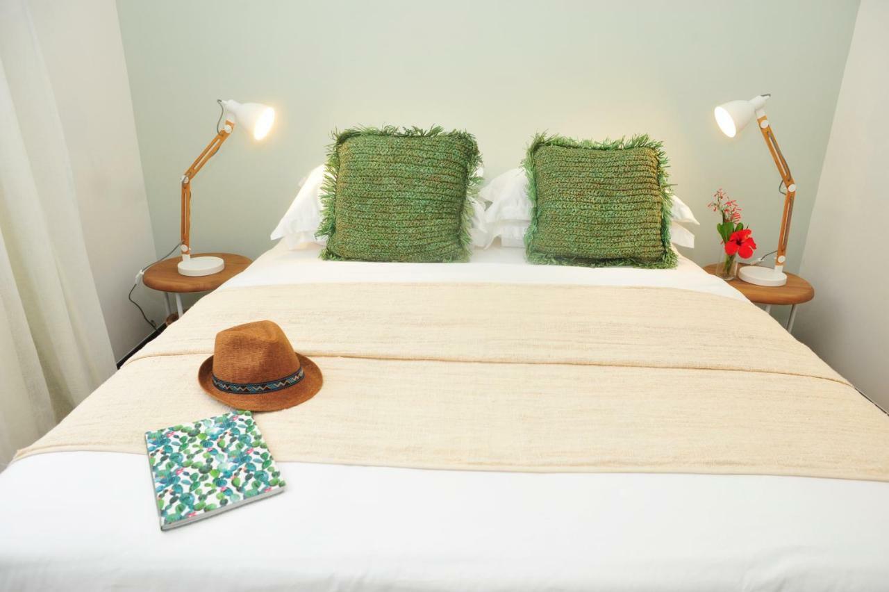 Obiches Luxury Beachfront Apartment Trou-Aux-Biches Zewnętrze zdjęcie
