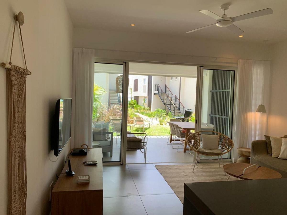 Obiches Luxury Beachfront Apartment Trou-Aux-Biches Zewnętrze zdjęcie